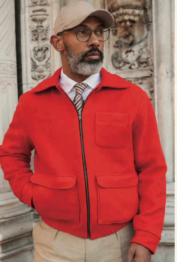 Veste rouge, réalisation de @1homme_derriere_lamachine